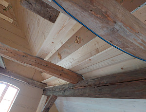 Zateplení rodinného domu pomocí foukané izolace